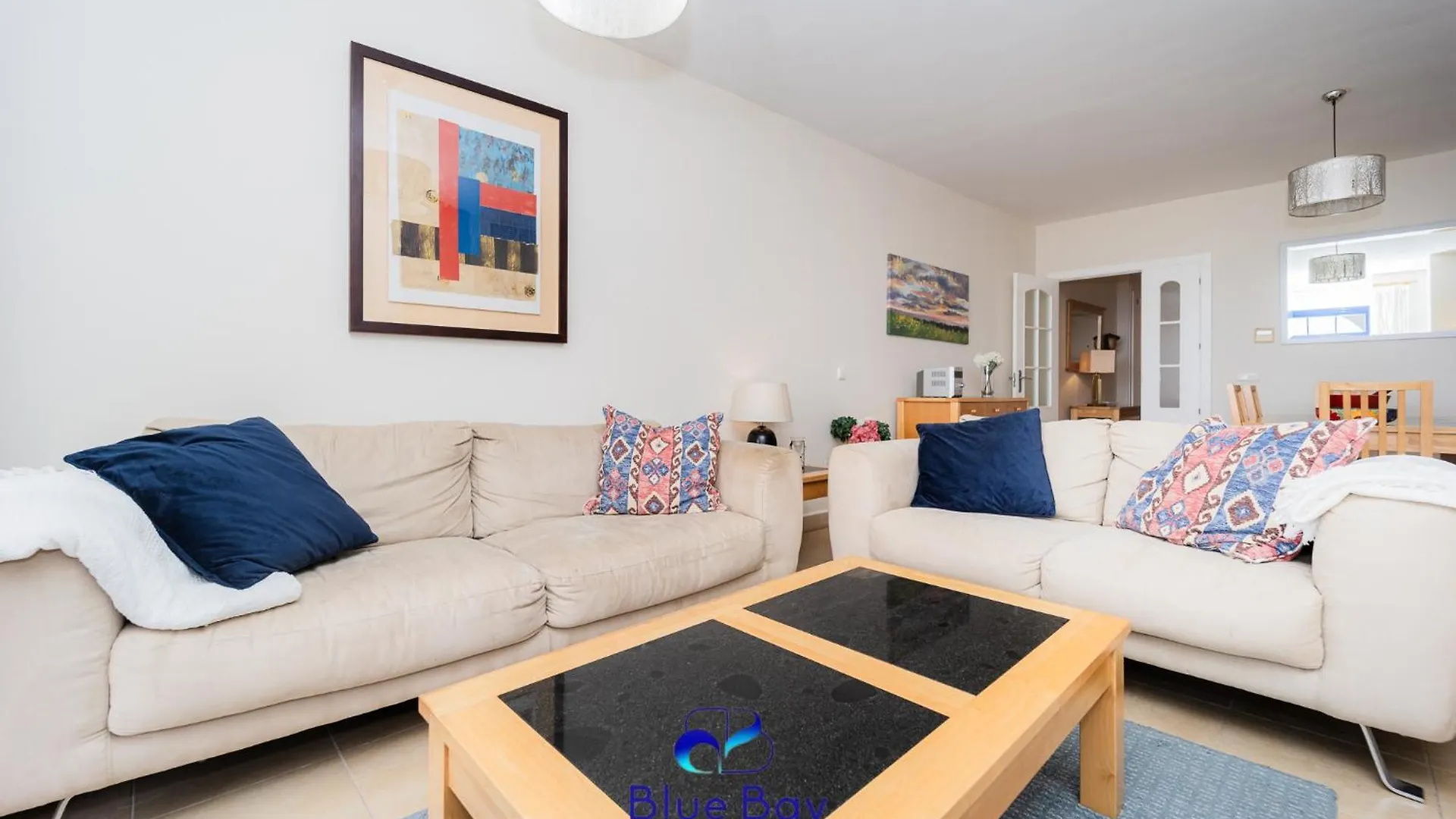 Lynnes Balcony Apartment La Herradura