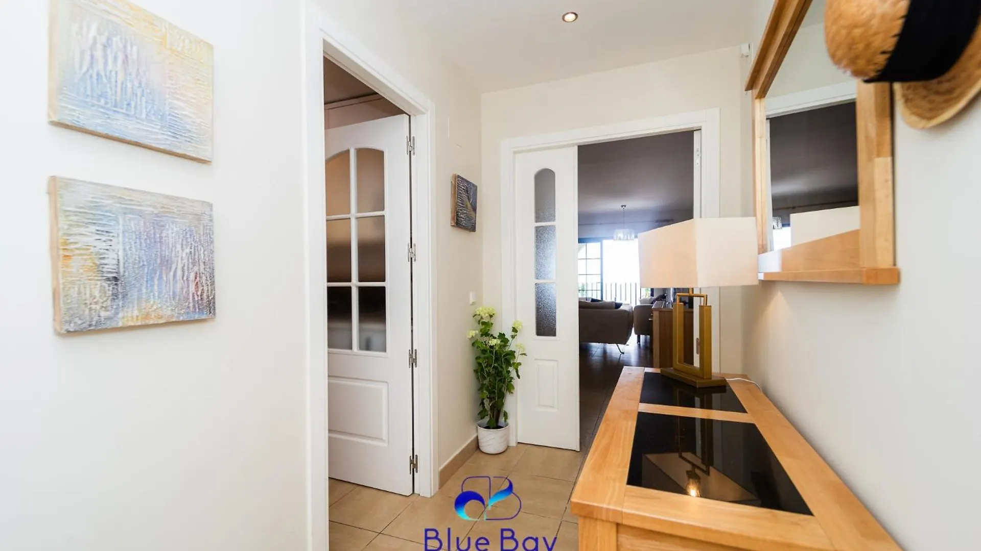Lynnes Balcony Apartment La Herradura